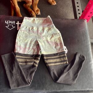 Bombshell sportswear camo thigh high leggings small